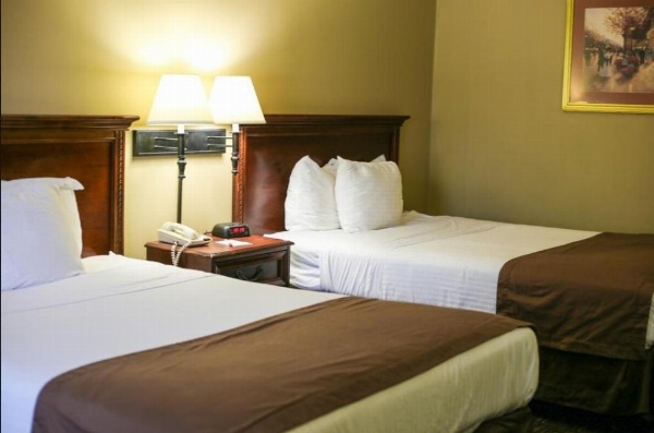Breckinridge Inn image 8